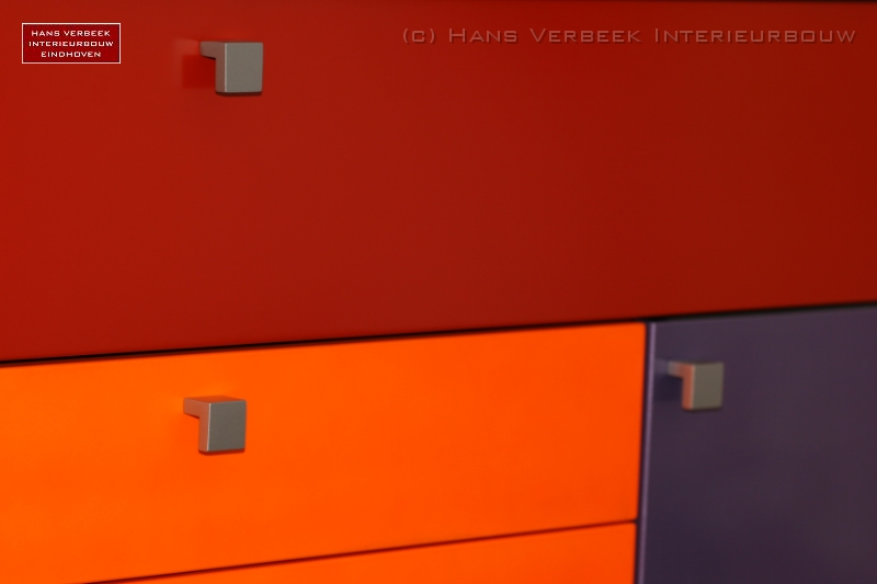 Kast multicolori op maat 4.jpg